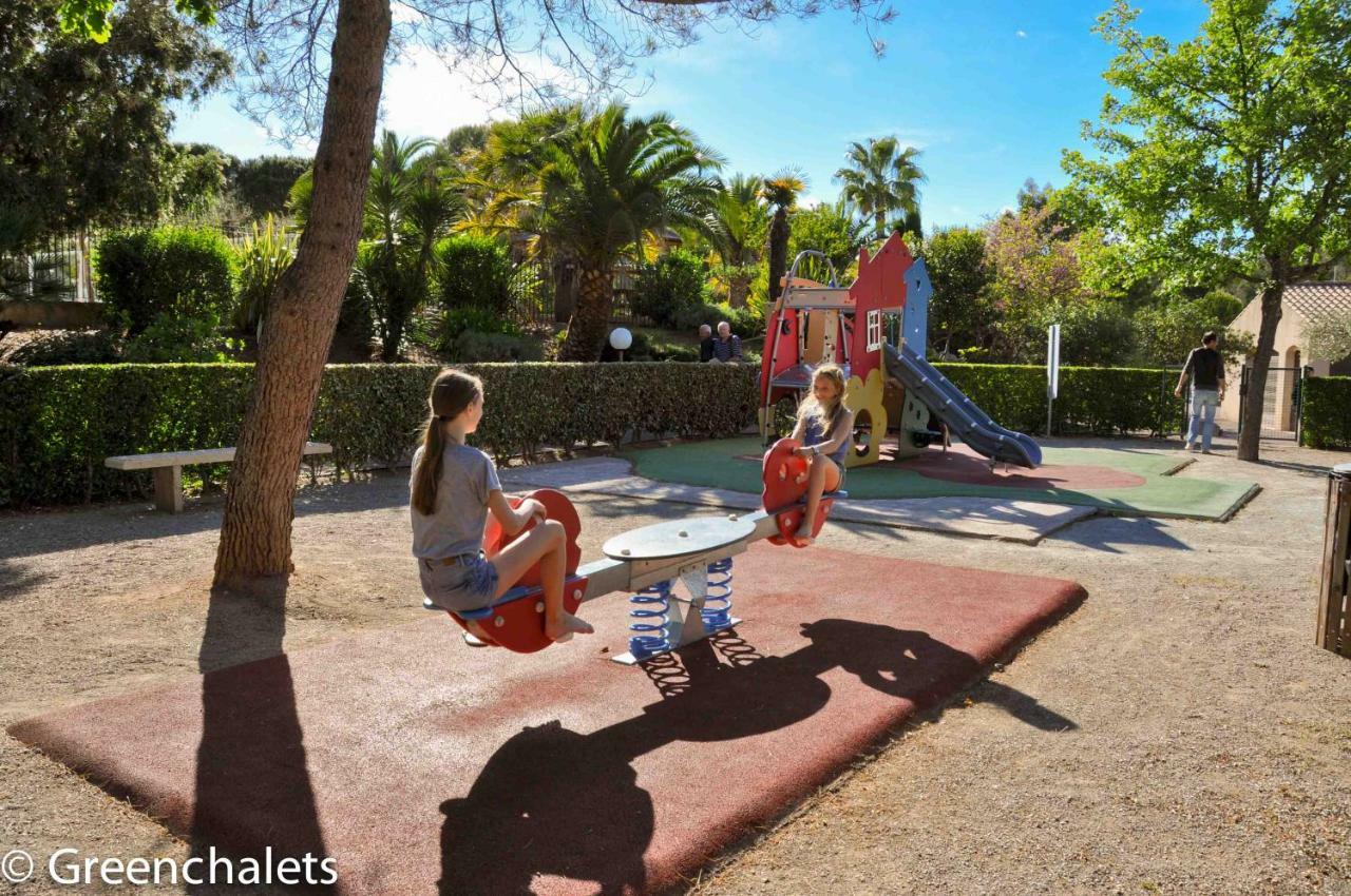 Greenchalets Camp Lei Suves, Roquebrune Sur Argens Экстерьер фото